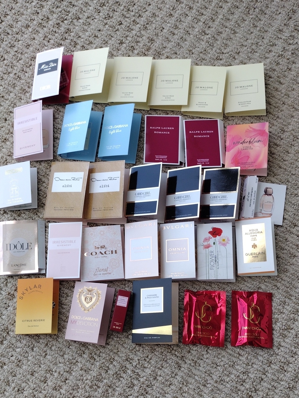 Woman's Samples - Picture 1 of 16